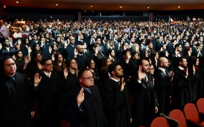 Juramentan abogados, abogadas y profesionales de la notaría